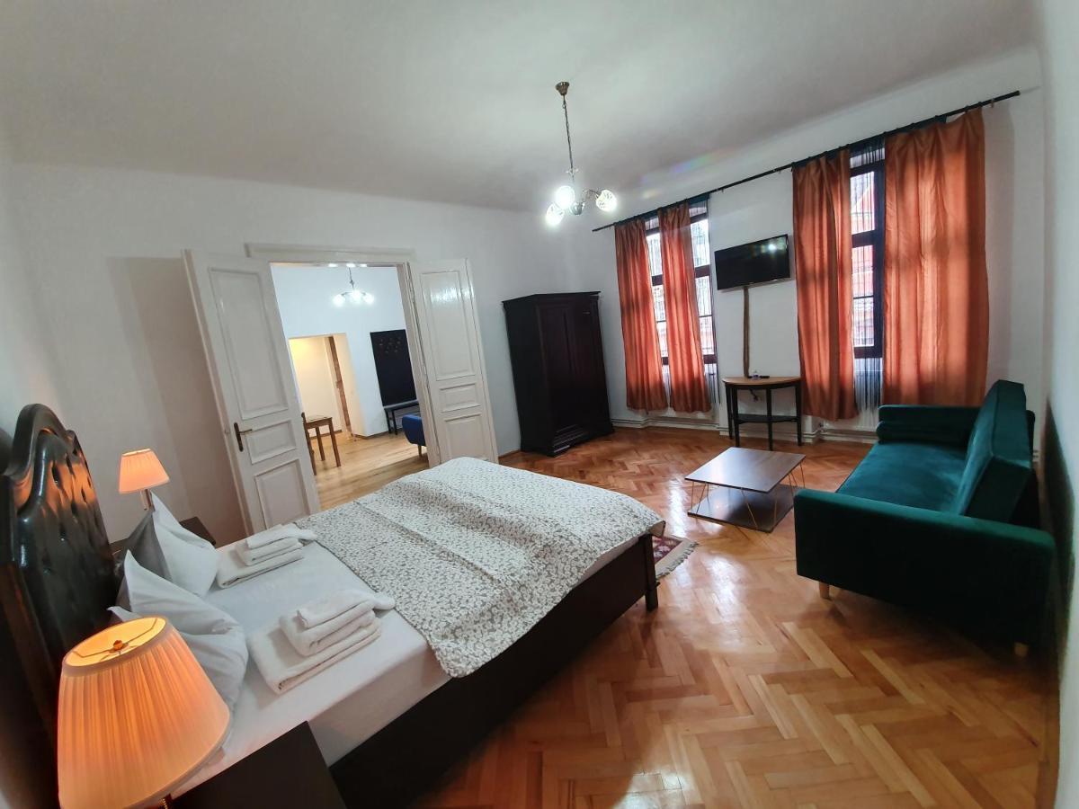 Maximus Apartments Сигишоара Экстерьер фото