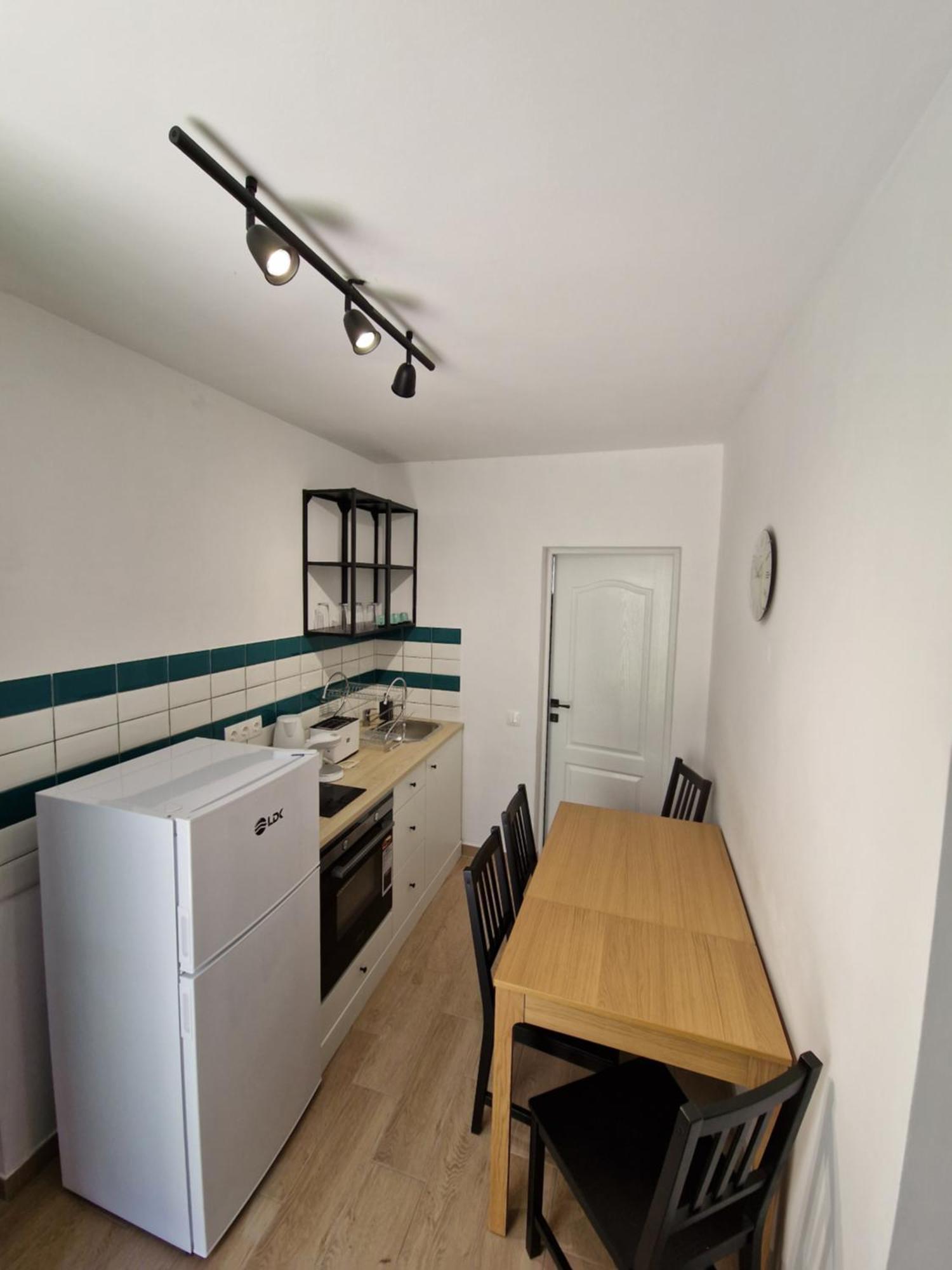Maximus Apartments Сигишоара Экстерьер фото